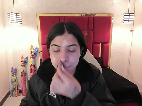 Violet m online show from September 26, 11:47 am