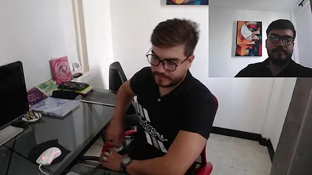 Dylanwish online show from December 3, 6:49 pm