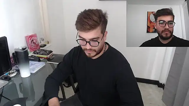 Dylanwish online show from December 5, 7:17 pm