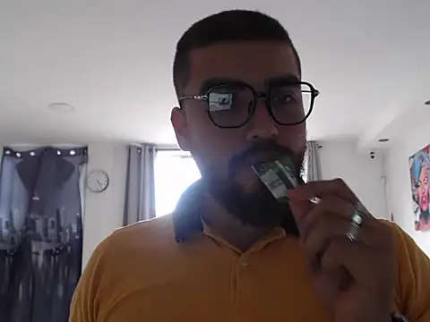 Dylanwish online show from September 19, 9:26 pm