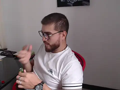 Dylanwish online show from October 6, 9:23 pm