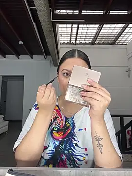 NathRossi online show from February 28, 9:33 pm