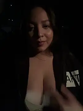 NathRossi online show from March 15, 4:02 am