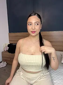 NathRossi online show from March 21, 11:01 pm