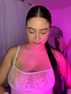 NathRossi online show from September 19, 11:05 pm