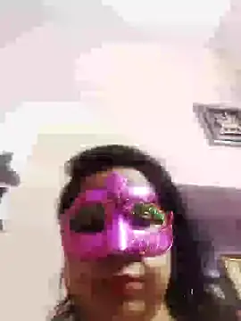 Snapshot of bobbyronak chatting on December 21, 6:12 pm bobbyronak online show from December 21, 6:12 pm