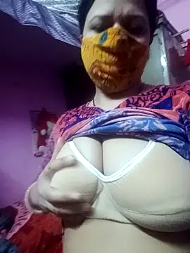 Snapshot of bobbyronak chatting on December 26, 11:10 am bobbyronak online show from December 26, 11:10 am