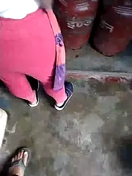 Snapshot of bobbyronak chatting on January 2, 4:41 am bobbyronak online show from January 2, 4:41 am