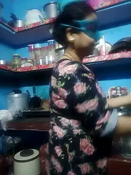 Snapshot of bobbyronak chatting on January 11, 1:11 pm bobbyronak online show from January 11, 1:11 pm