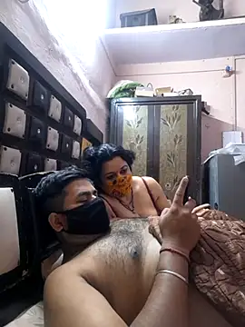 Snapshot of bobbyronak chatting on March 21, 6:51 pm bobbyronak online show from March 21, 6:51 pm