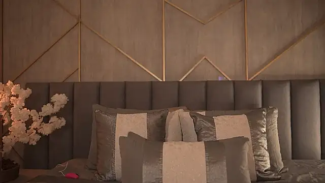 Snapshot of miia_blake chatting on October 16, 9:27 pm miia blake online show from October 16, 9:27 pm