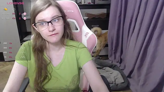 Tomato Tease online show from March 10, 8:45 pm