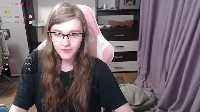 Tomato Tease online show from March 13, 9:16 pm