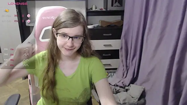 Tomato Tease online show from March 20, 10:40 pm