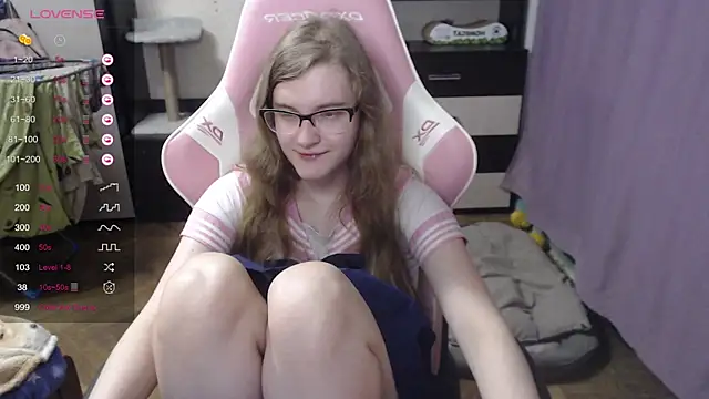 Tomato Tease online show from September 20, 7:04 pm