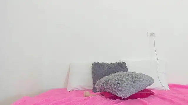 Lori Evanss online show from January 27, 6:09 am