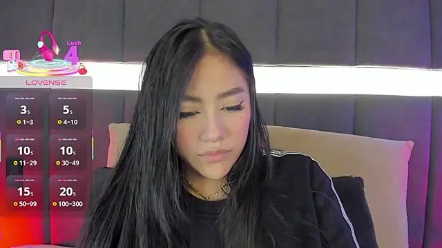 nicolle pierce online show from March 6, 1:03 pm