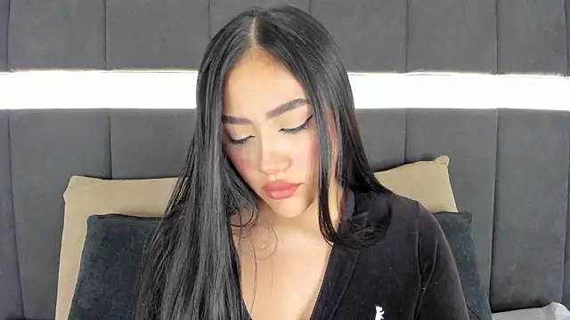 nicolle pierce online show from October 1, 1:28 pm