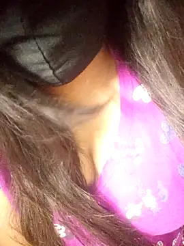 Snapshot of Sanjana_Gupta chatting on December 2, 6:52 am Sanjana Gupta online show from December 2, 6:52 am