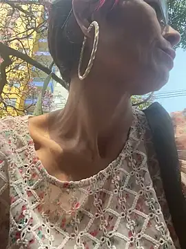 MireyaTorresGu online show from January 21, 5:20 pm