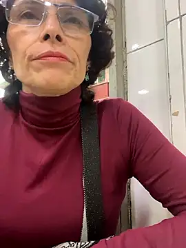 MireyaTorresGu online show from November 22, 10:42 pm