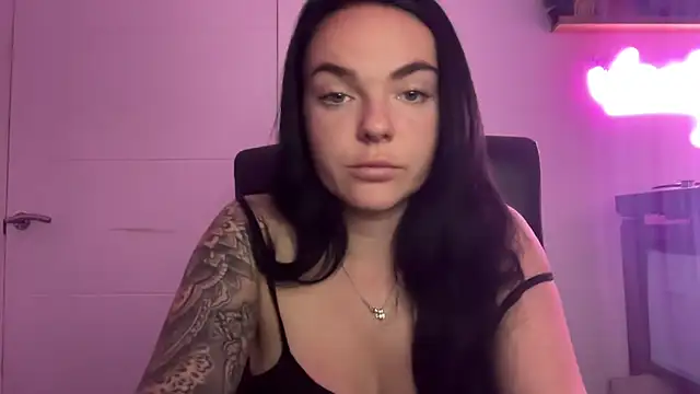 yorkshiregal online show from March 22, 6:11 am