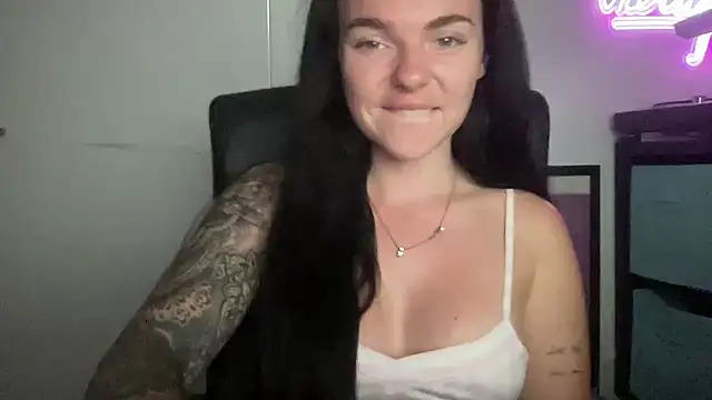 yorkshiregal online show from September 16, 6:47 am