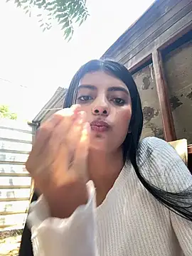 Baby Niels online show from February 17, 4:59 pm