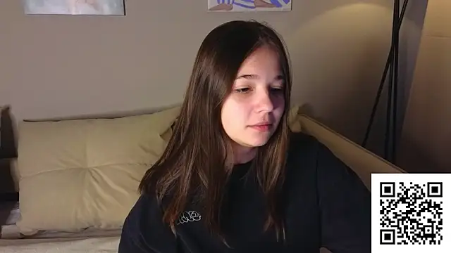 Snapshot of Leela_sun chatting on November 12, 9:10 am Leela sun online show from November 12, 9:10 am