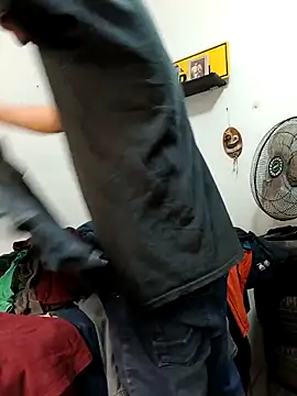 jhonyhot9292 online show from October 20, 6:25 am