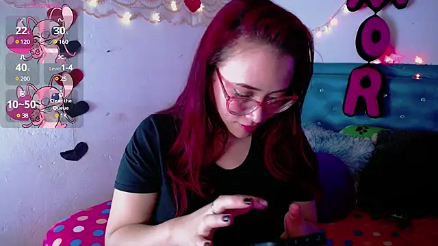 Snapshot of zarquita99 chatting on March 12, 9:02 am zarquita99 online show from March 12, 9:02 am