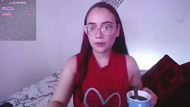 Snapshot of zarquita99 chatting on November 10, 8:57 am zarquita99 online show from November 10, 8:57 am