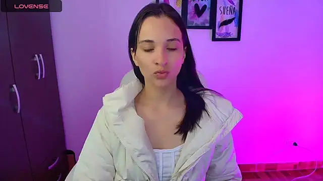 mariaan m  online show from February 18, 11:00 am