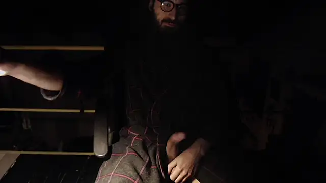 contemptumundi888 online show from February 16, 6:32 pm