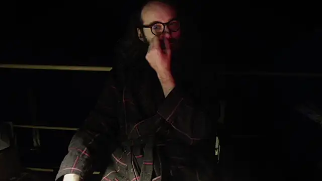 contemptumundi888 online show from March 9, 5:49 pm