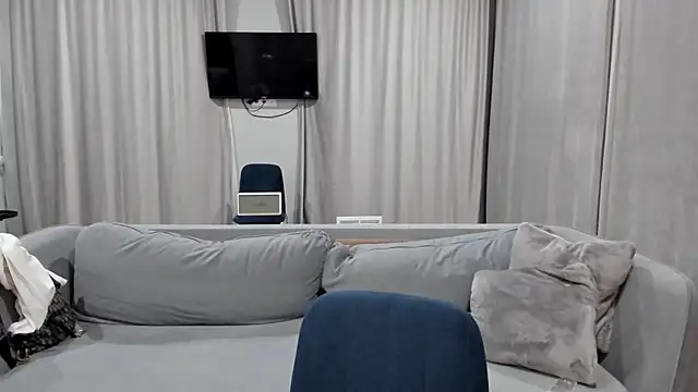 Im Shine Guy online show from December 11, 7:14 pm