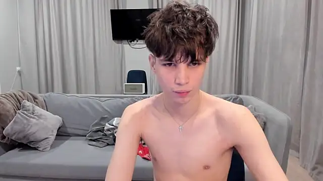 Im Shine Guy online show from December 17, 10:43 pm