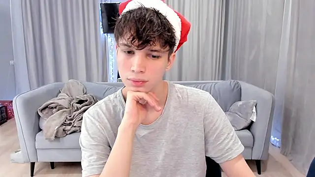 Im Shine Guy online show from December 30, 8:58 pm