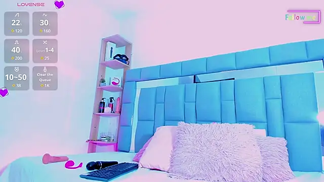 vivianne scott online show from February 12, 12:01 pm