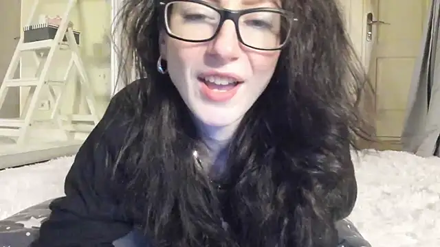 Baby Jewel online show from February 6, 2:15 pm