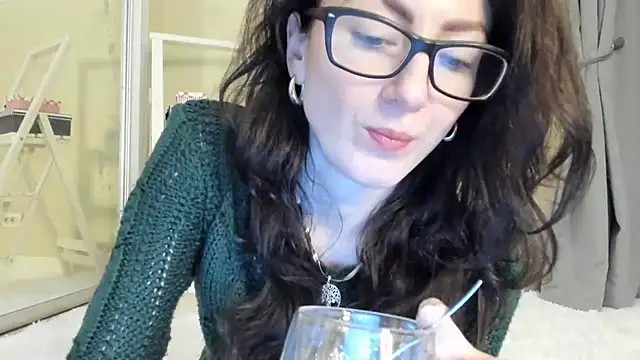 Baby Jewel online show from February 20, 11:09 am