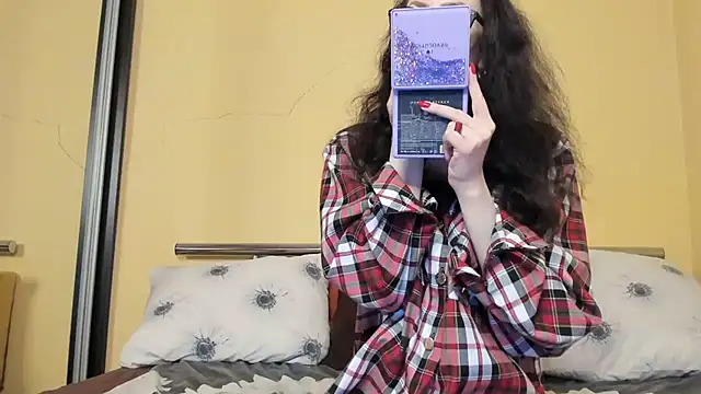 Baby Jewel online show from November 27, 11:12 am