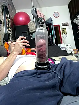 Gilgamesch1704 online show from October 27, 1:59 pm