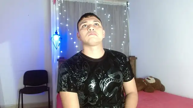 couple lovelyds online show from March 20, 7:46 pm