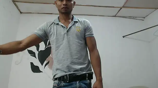 Snapshot of fernandez_latinblackk chatting on February 11, 3:18 am fernandez latinblackk online show from February 11, 3:18 am