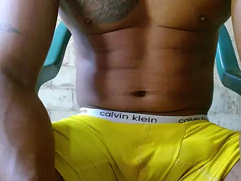 Snapshot of fernandez_latinblackk chatting on September 13, 4:29 pm fernandez latinblackk online show from September 13, 4:29 pm