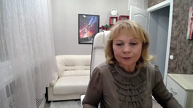 Milla Cutie18 online show from March 12, 7:02 am