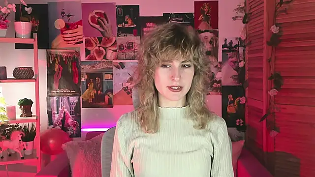 LuxRayi online show from January 8, 3:07 pm