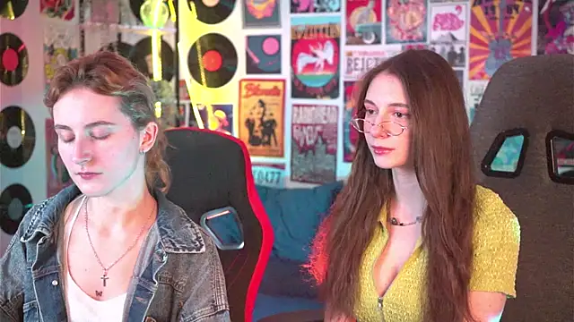 LuxRayi online show from January 10, 6:17 pm