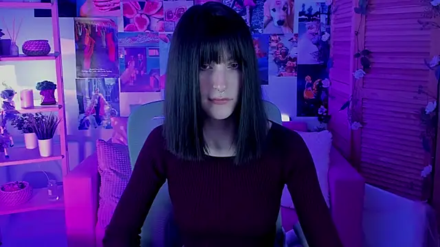 LuxRayi online show from March 23, 12:15 am